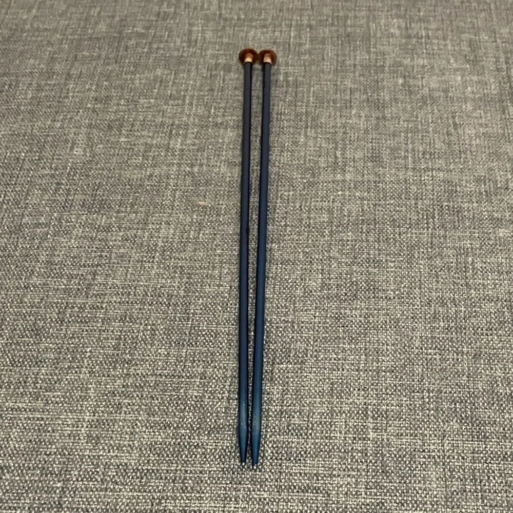 Knitting Needles, Size 4